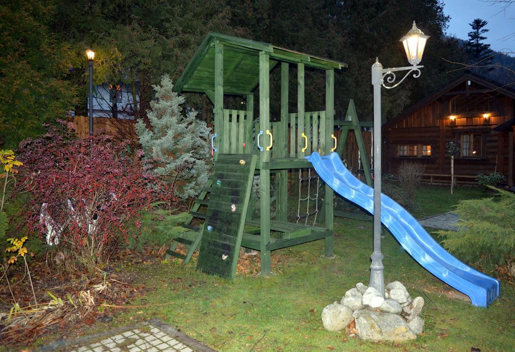 Vila Maria Hotell Tatranská Kotlina Exteriör bild