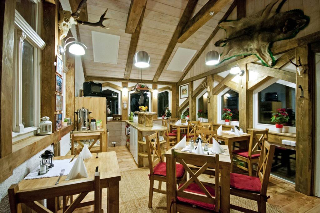 Vila Maria Hotell Tatranská Kotlina Exteriör bild